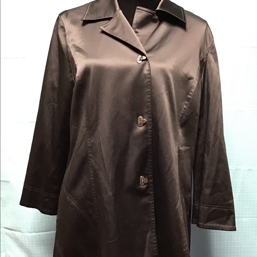 Madison Trench Coat Size L/XL